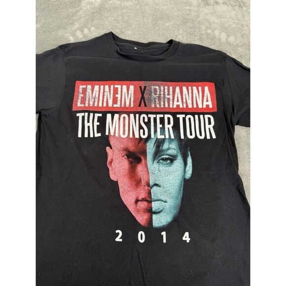 Eminem & Rihanna The Monster 2014 Tour T Shirt Men's Size Small Black - Picture 4 of 10
